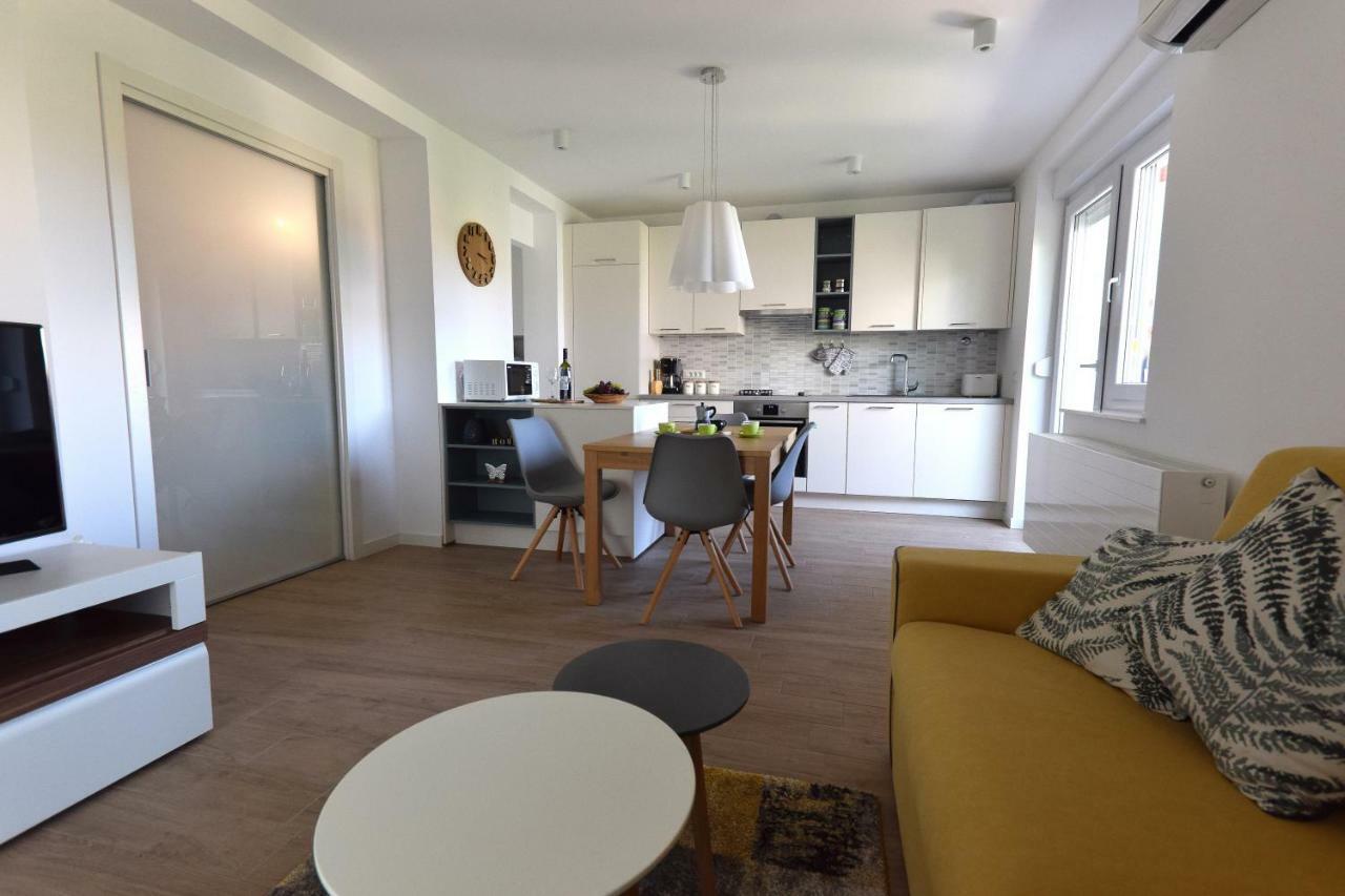 Apartment Vostan プーラ エクステリア 写真