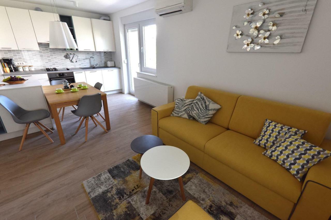 Apartment Vostan プーラ エクステリア 写真