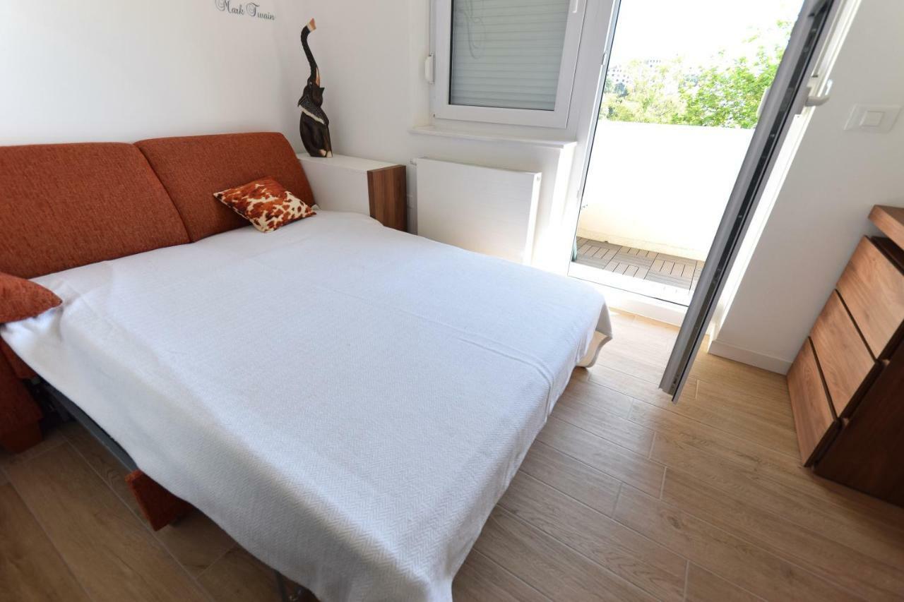 Apartment Vostan プーラ エクステリア 写真